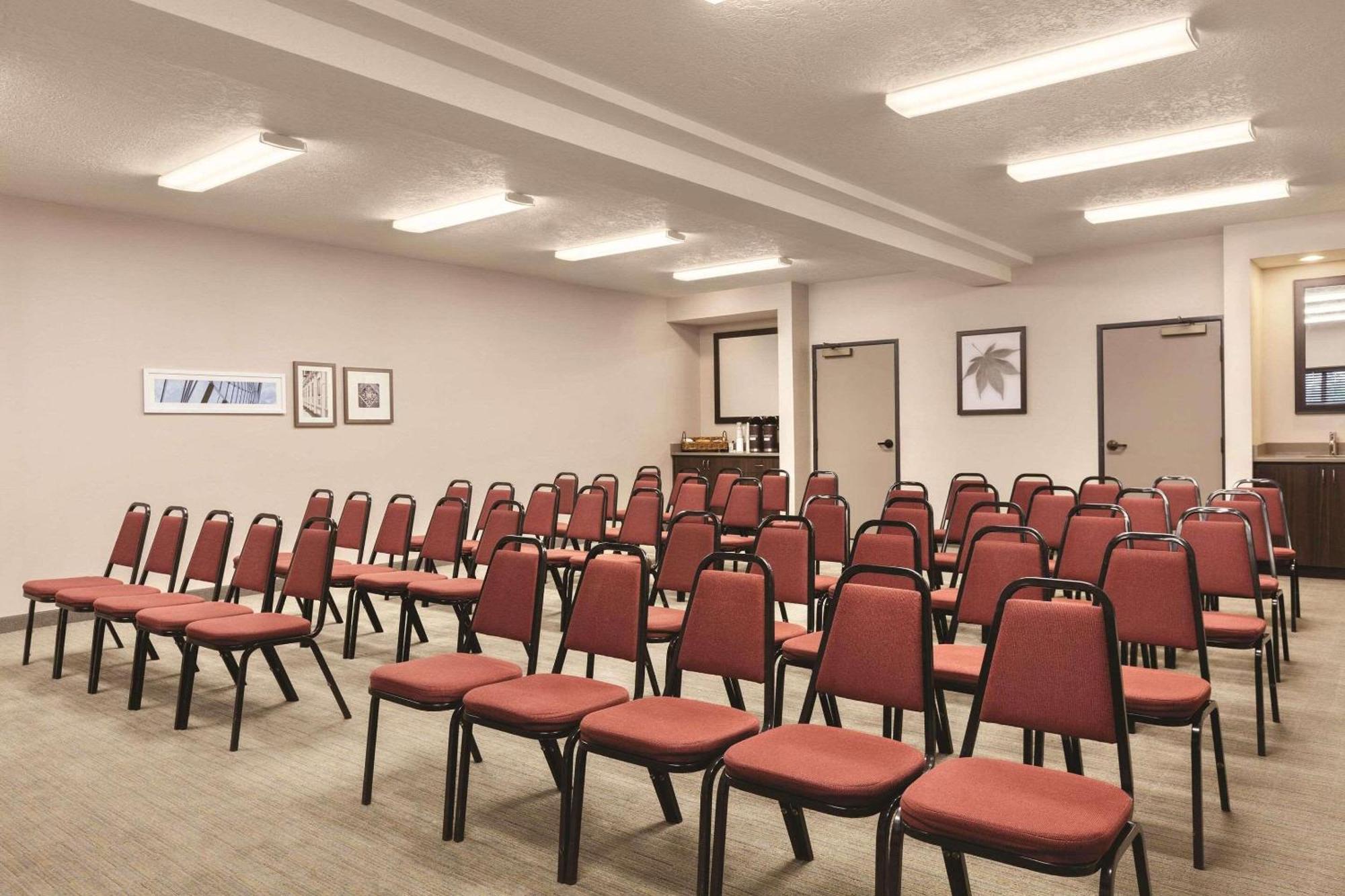 Country Inn & Suites By Radisson, Prineville, Or Eksteriør bilde