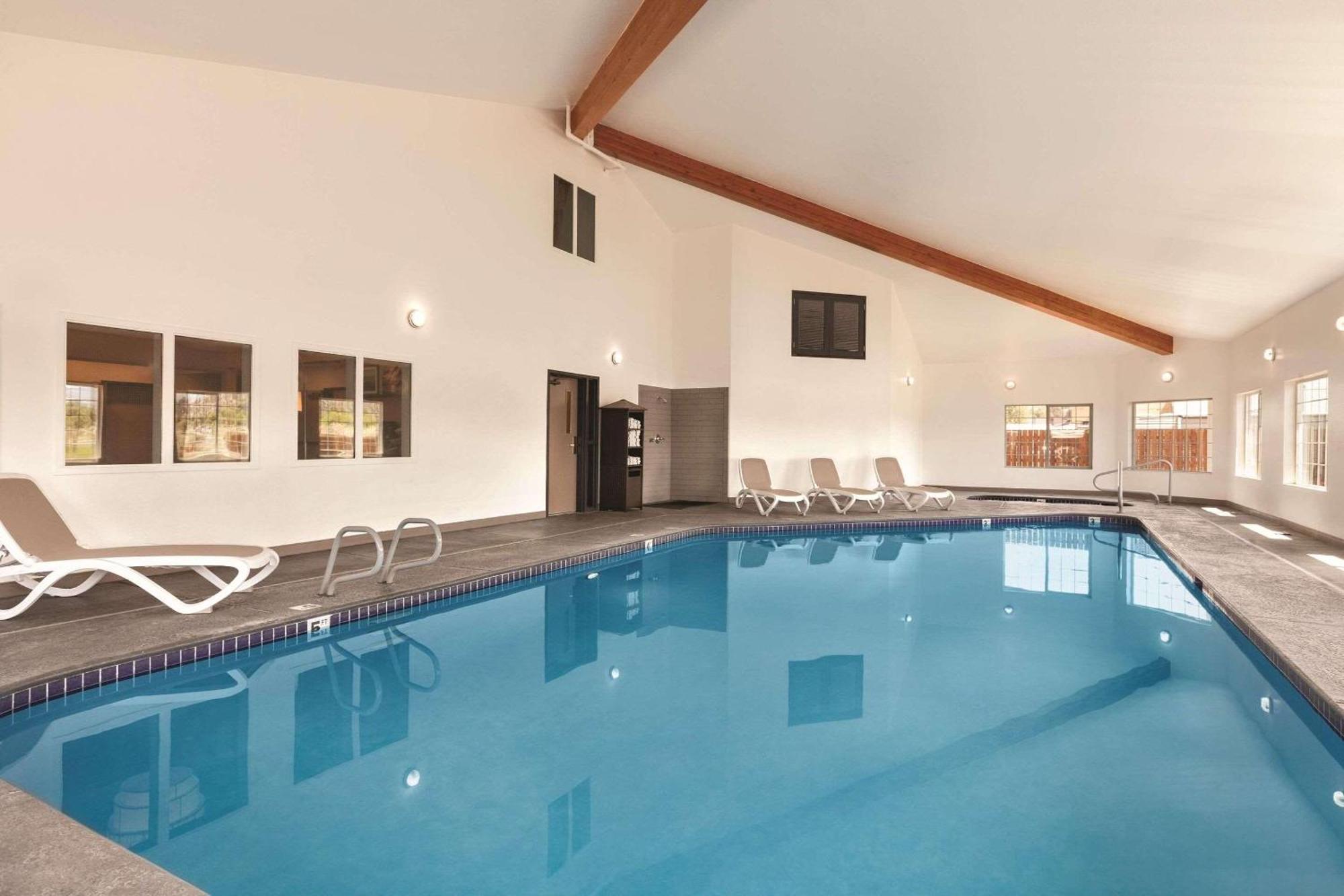 Country Inn & Suites By Radisson, Prineville, Or Eksteriør bilde
